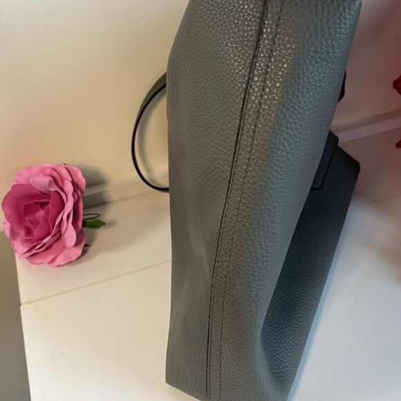 Are your initials LBH? Ultra Soft Faux leather monogrammed tote - cute! - Picture 5 of 6